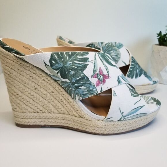 Call it spring peep toe platform sandals - Picture 3 of 8